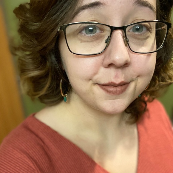 Hi! I’m Rae! - Picture 2 of 8